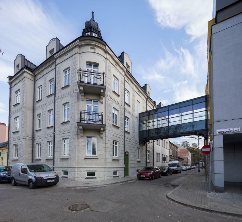Hotel Wilga Krasków Exterior foto